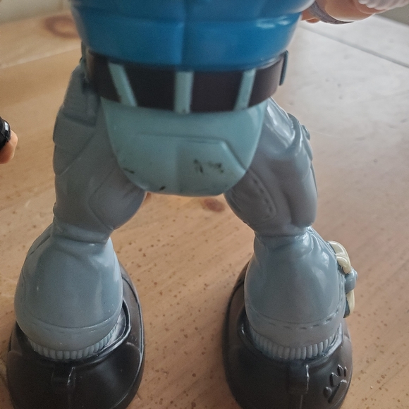 Vintage Rescue Heroes Action Figure - Picture 3 of 6